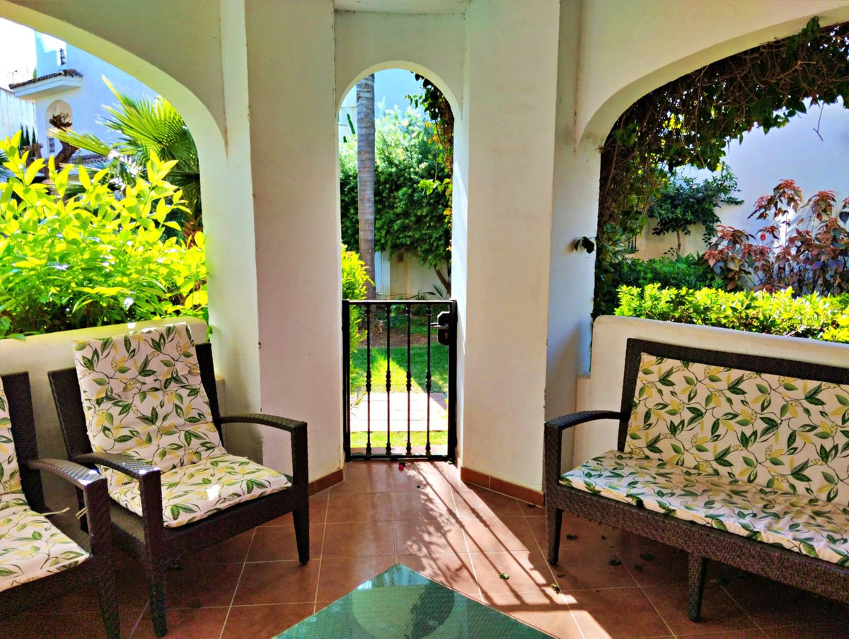 Apartamentos de 2 dormitorios en venta en Nueva Andaluc�a – R5299651 Apartamentos de 2 dormitorios en venta en Nueva Andaluc�a – R5299651