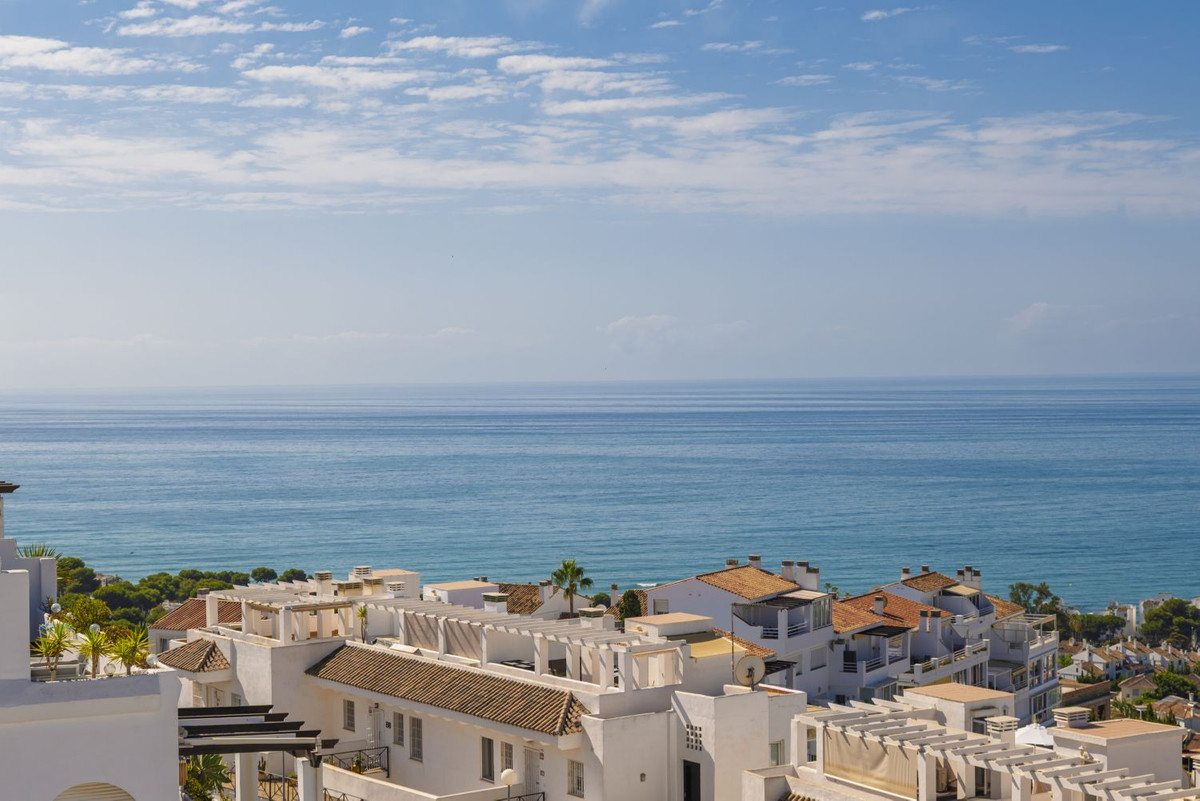 3 bedroom Penthouses for sale in Riviera del Sol – R5084644 3 bedroom Penthouses for sale in Riviera del Sol – R5084644