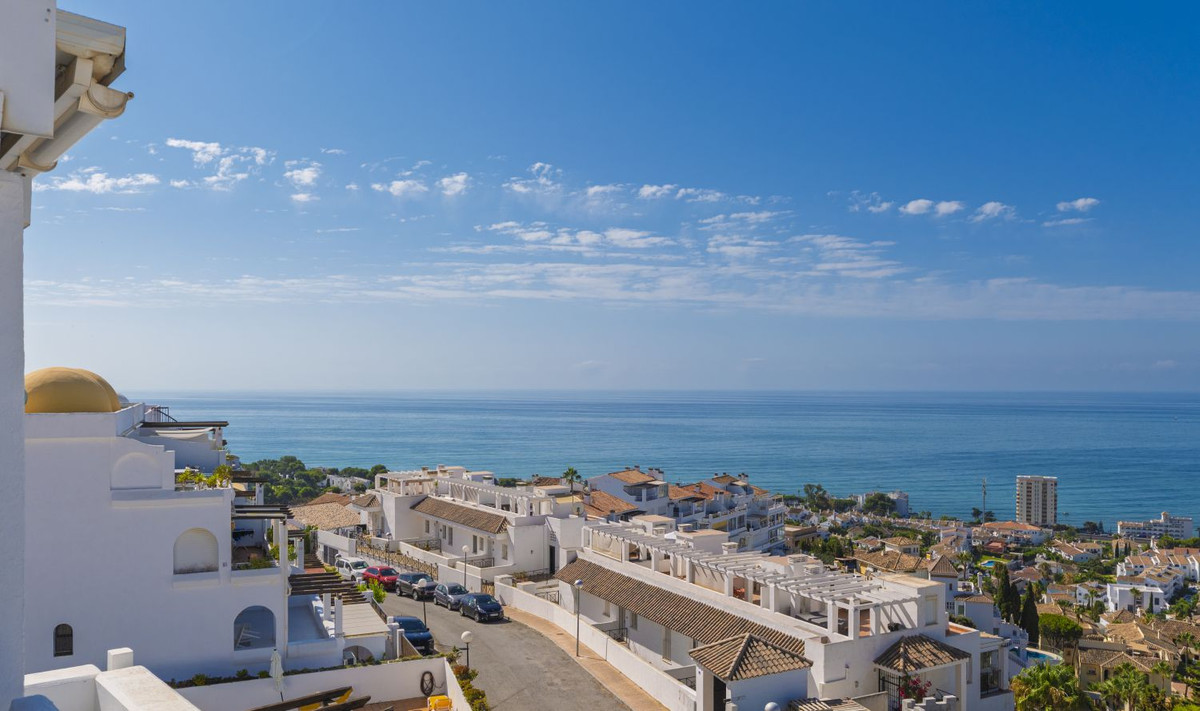 3 bedroom Penthouses for sale in Riviera del Sol – R5084644 3 bedroom Penthouses for sale in Riviera del Sol – R5084644
