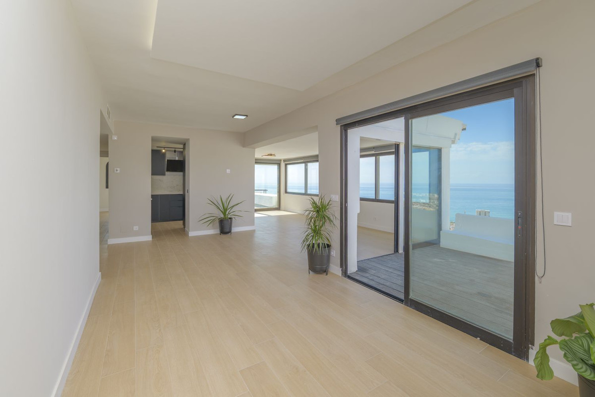 3 bedroom Penthouses for sale in Riviera del Sol – R5084644 3 bedroom Penthouses for sale in Riviera del Sol – R5084644