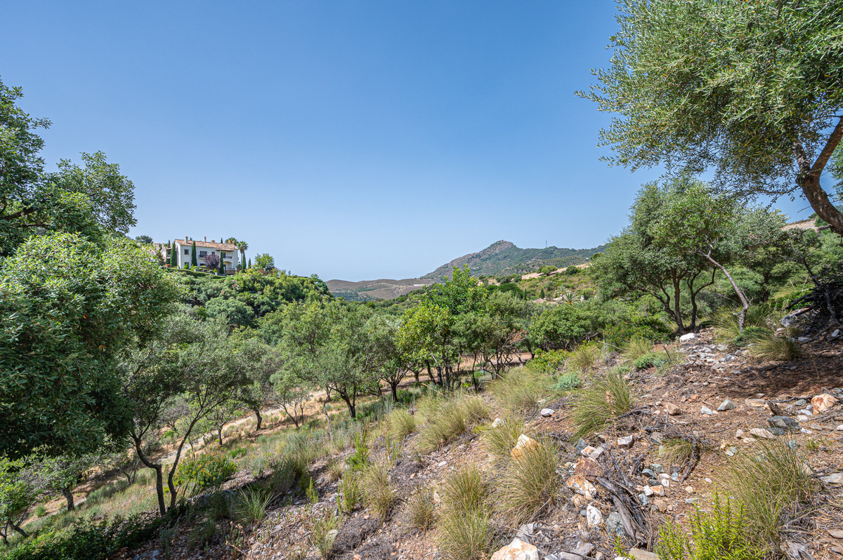 Plots for sale in La Zagaleta – R4835560 Plots for sale in La Zagaleta – R4835560