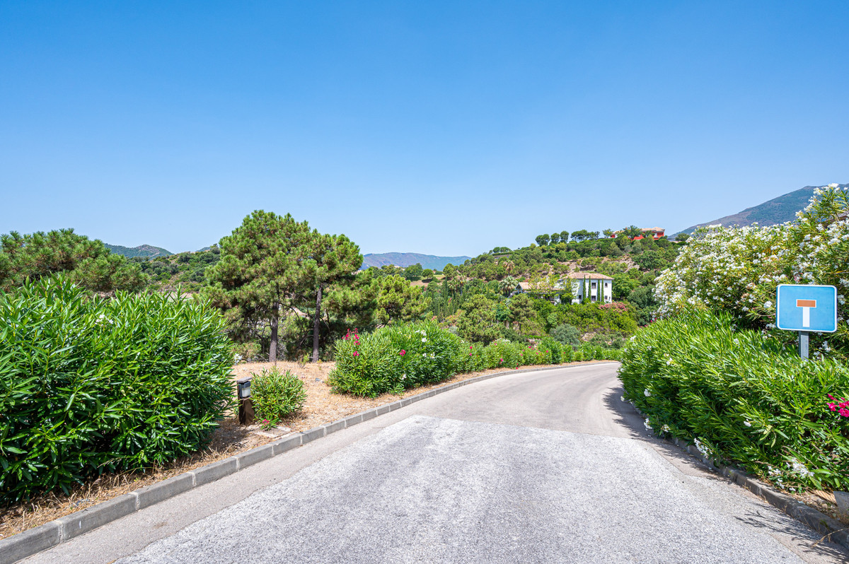 Plots for sale in La Zagaleta – R4835560 Plots for sale in La Zagaleta – R4835560