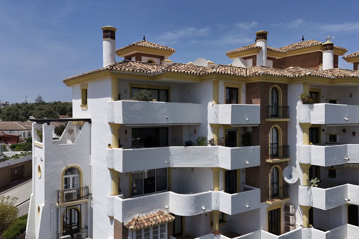 2 bedroom Apartments for sale in Calahonda – R5375245 2 bedroom Apartments for sale in Calahonda – R5375245