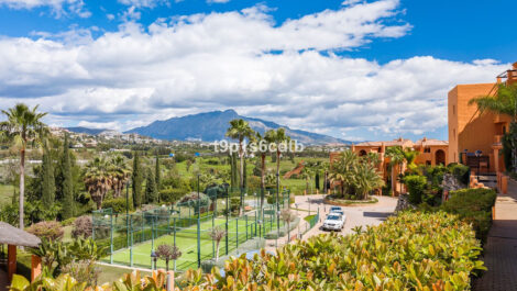3 bedroom Apartments for sale in Benahavís – R5255485