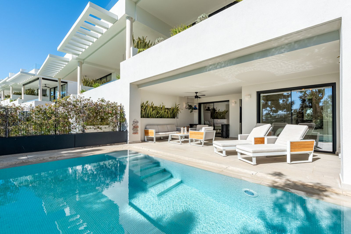 Adosados de 3 dormitorios en venta en Cabopino – R5335204 Adosados de 3 dormitorios en venta en Cabopino – R5335204