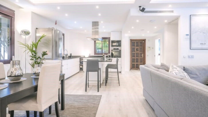 Pareados de 4 dormitorios en venta en Milla de Oro – R5162563 Pareados de 4 dormitorios en venta en Milla de Oro – R5162563 en