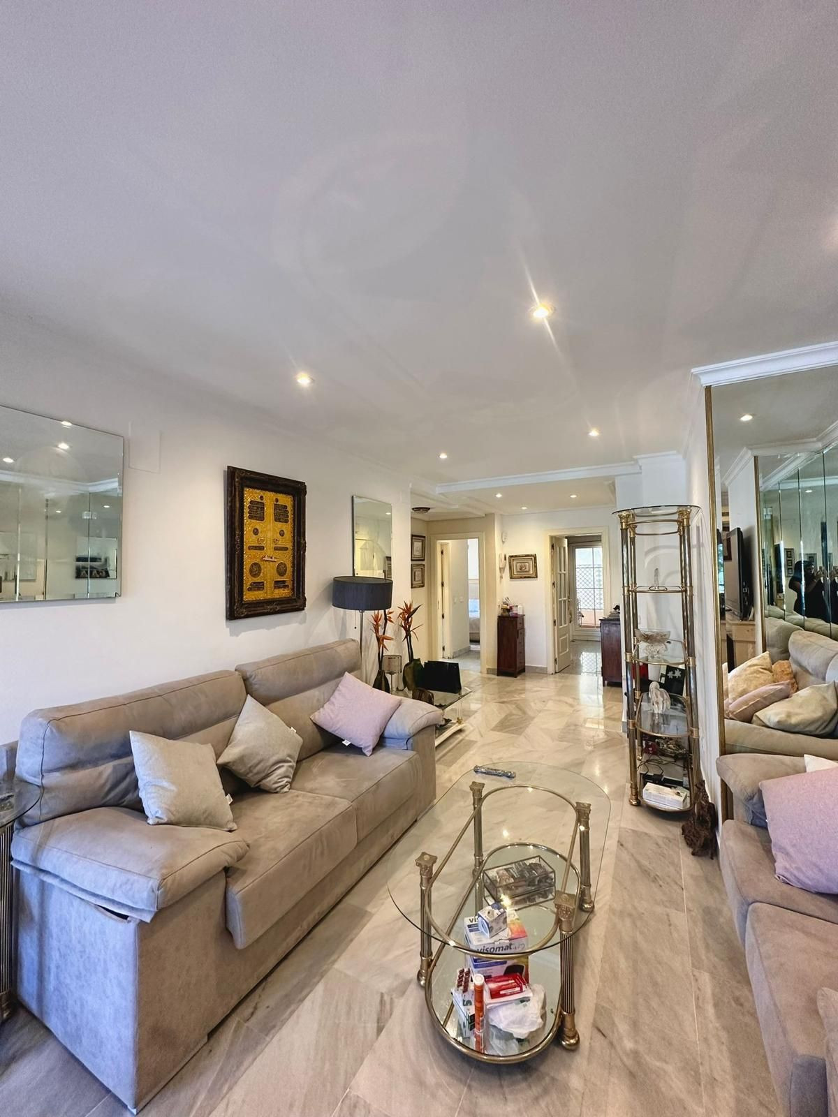 Apartamentos de 3 dormitorios en venta en Nueva Andalucía – R5154937 Apartamentos de 3 dormitorios en venta en Nueva Andalucía – R5154937