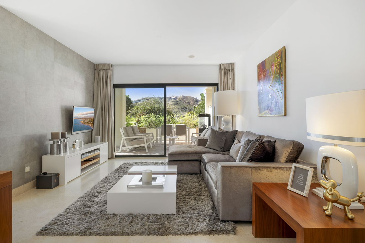 Apartamentos de 2 dormitorios en venta en Benahavís – R5252983 Apartamentos de 2 dormitorios en venta en Benahavís – R5252983