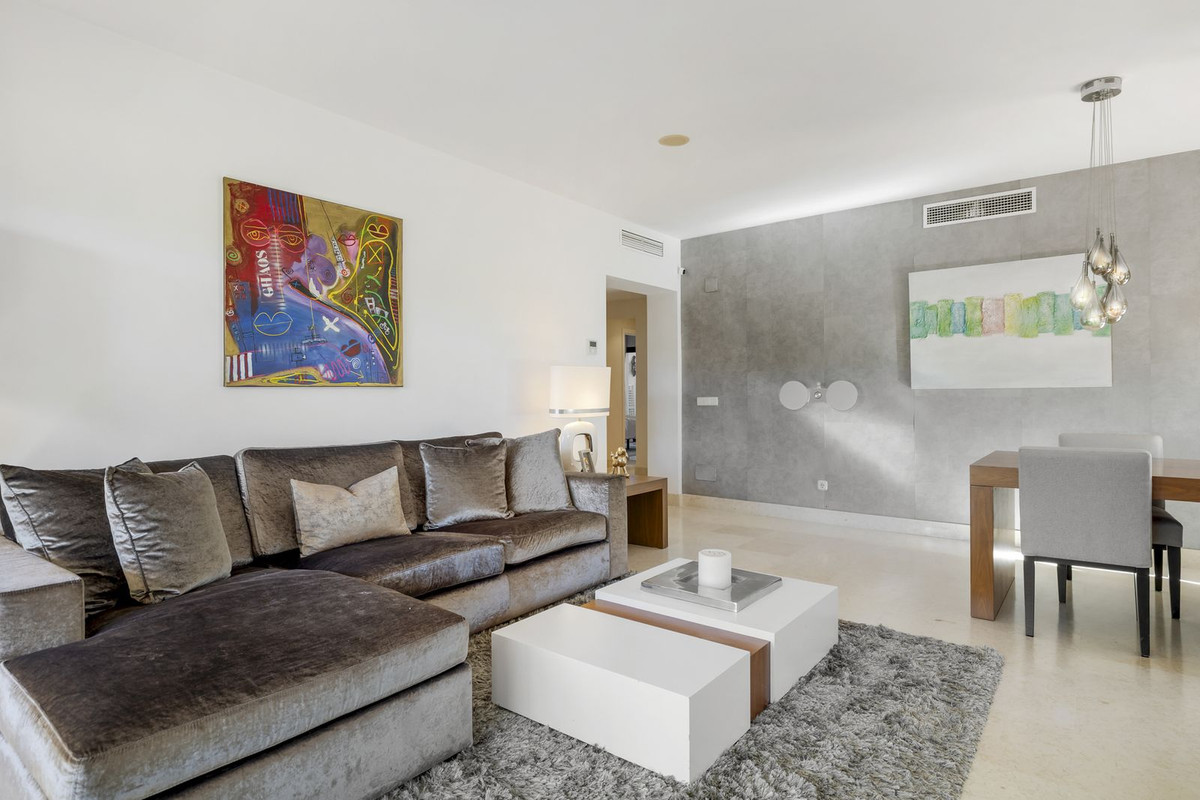 Apartamentos de 2 dormitorios en venta en Benahavís – R5252983 Apartamentos de 2 dormitorios en venta en Benahavís – R5252983