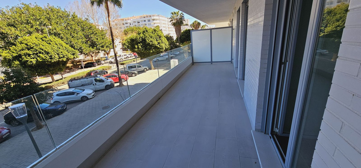 Apartamentos de 3 dormitorios en venta en Nueva Andalucía – R4932967 Apartamentos de 3 dormitorios en venta en Nueva Andalucía – R4932967