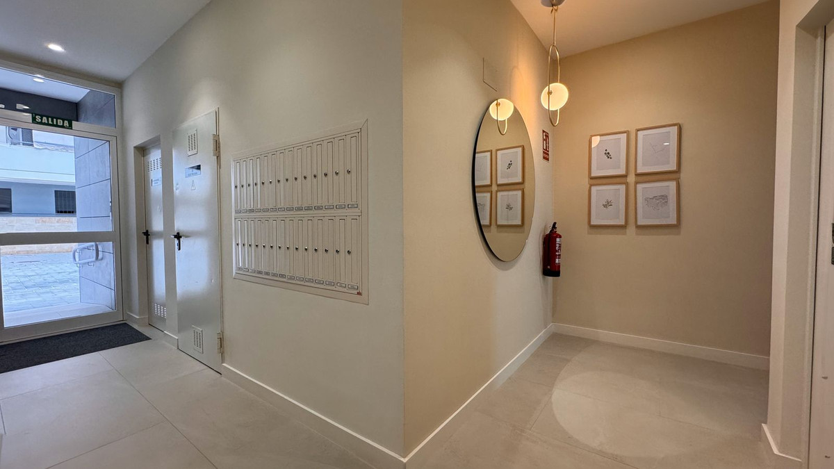 Apartamentos de 3 dormitorios en venta en Nueva Andalucía – R4932967 Apartamentos de 3 dormitorios en venta en Nueva Andalucía – R4932967