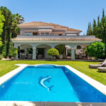 5 bedroom Villas for sale in Nueva Andaluc�a – R4944055 5 bedroom Villas for sale in Nueva Andaluc�a – R4944055