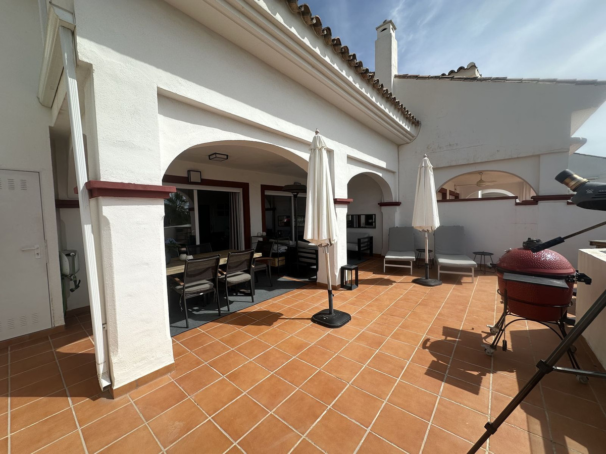 3 bedroom Penthouses for sale in Elviria – R5365231 3 bedroom Penthouses for sale in Elviria – R5365231