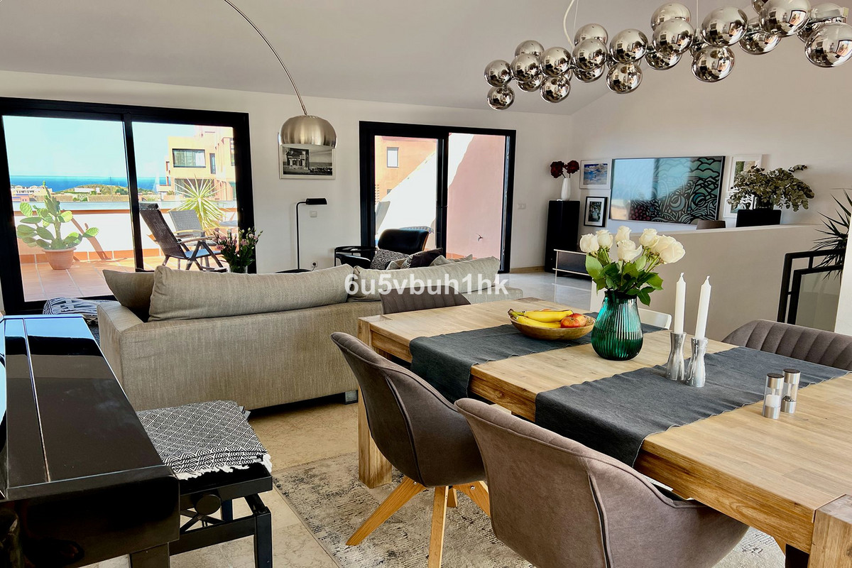 Aticos de 3 dormitorios en venta en Calahonda – R5213353 Aticos de 3 dormitorios en venta en Calahonda – R5213353