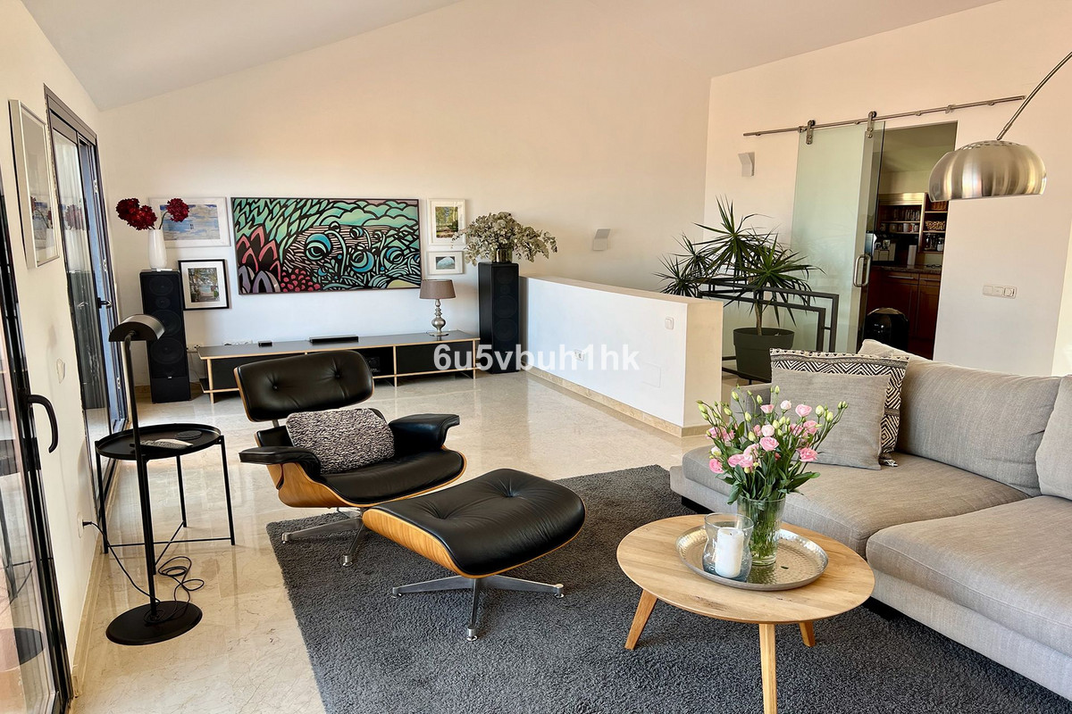 Aticos de 3 dormitorios en venta en Calahonda – R5213353 Aticos de 3 dormitorios en venta en Calahonda – R5213353