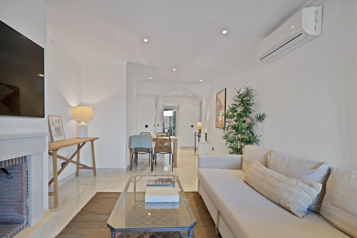 Apartamentos de 2 dormitorios en venta en Nueva Andaluc�a – R5234125 Apartamentos de 2 dormitorios en venta en Nueva Andaluc�a – R5234125