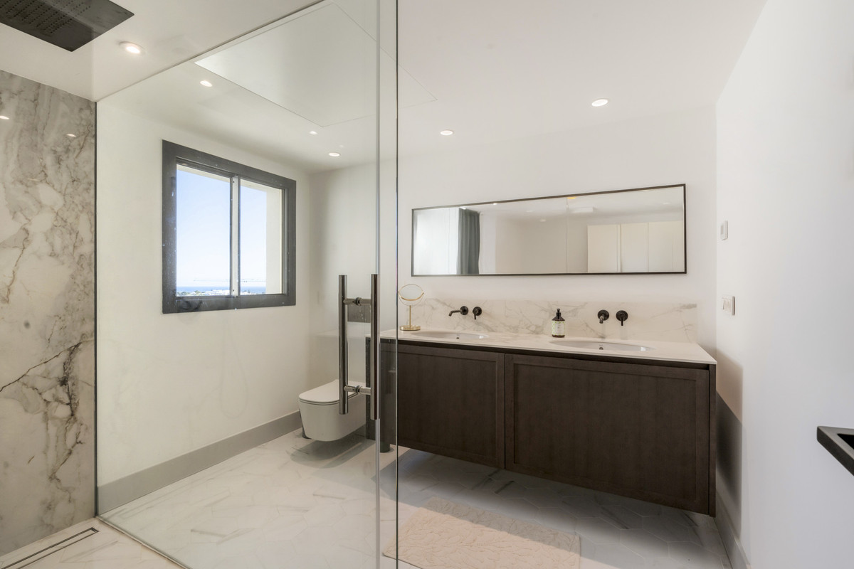 Apartamentos de 2 dormitorios en venta en Nueva Andaluc�a – R4936732 Apartamentos de 2 dormitorios en venta en Nueva Andaluc�a – R4936732