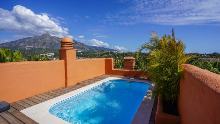 Aticos de 3 dormitorios en venta en Puerto Banús – R5209393 Aticos de 3 dormitorios en venta en Puerto Banús – R5209393 en