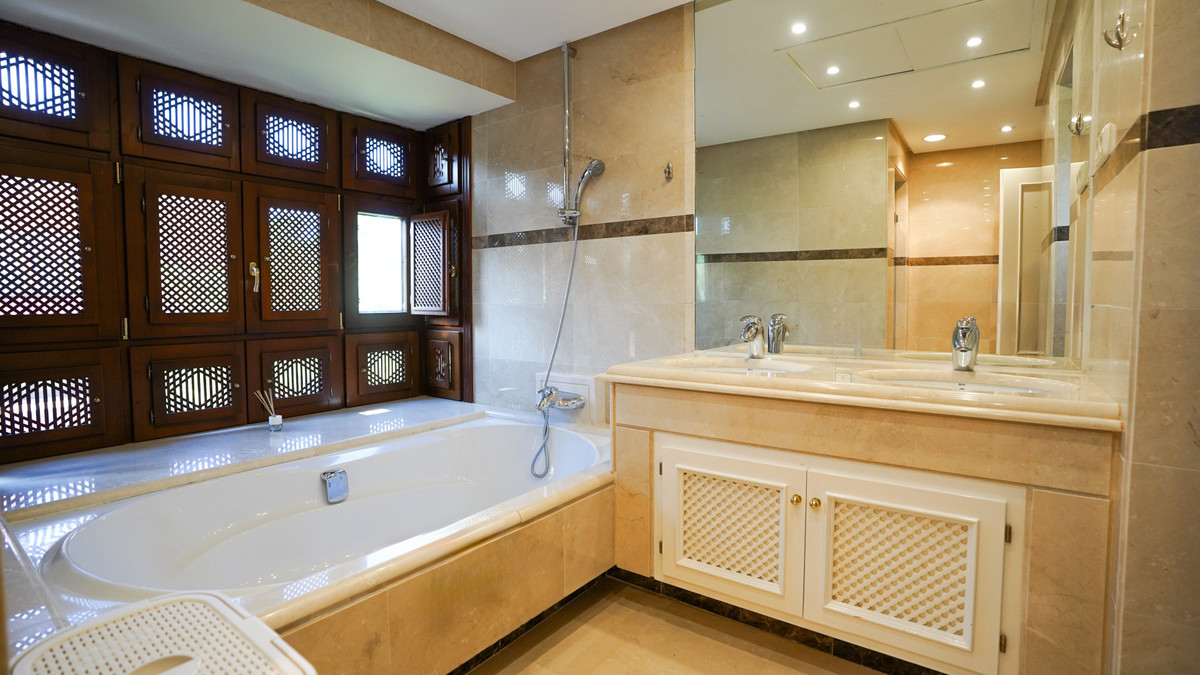 Aticos de 3 dormitorios en venta en Puerto Banús – R5209393 Aticos de 3 dormitorios en venta en Puerto Banús – R5209393