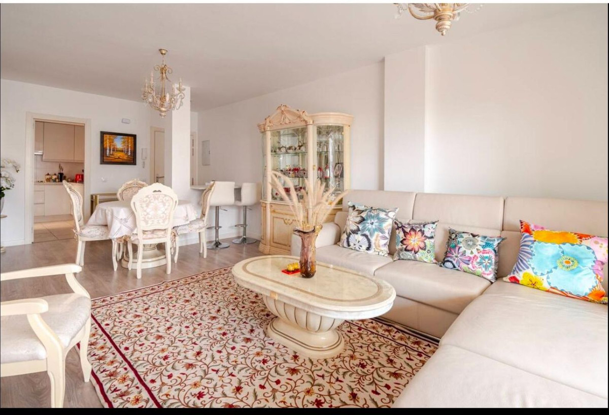 Apartamentos de 3 dormitorios en venta en Nueva Andaluc�a – R5226133 Apartamentos de 3 dormitorios en venta en Nueva Andaluc�a – R5226133