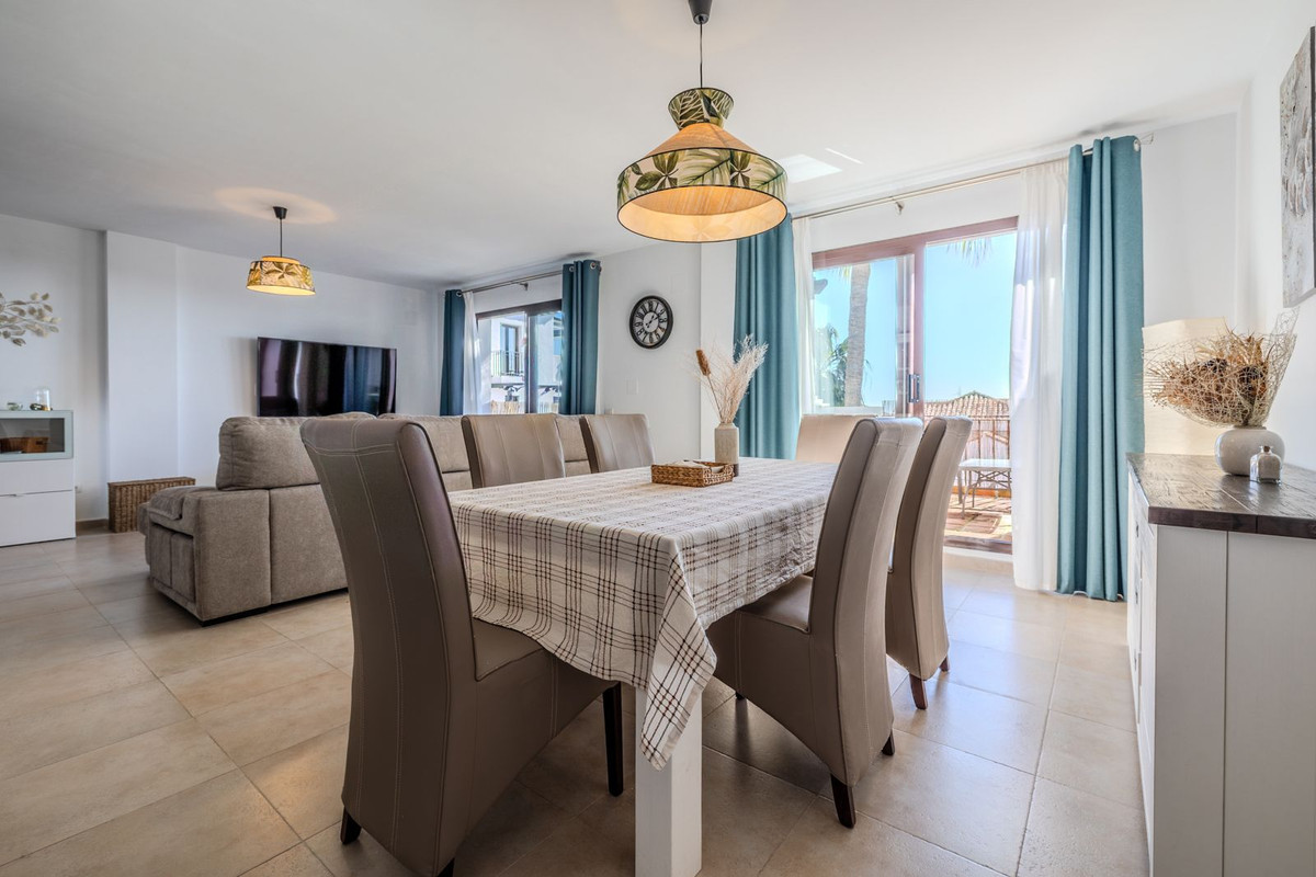 Apartamentos de 2 dormitorios en venta en Altos de los Monteros – R5306725 Apartamentos de 2 dormitorios en venta en Altos de los Monteros – R5306725