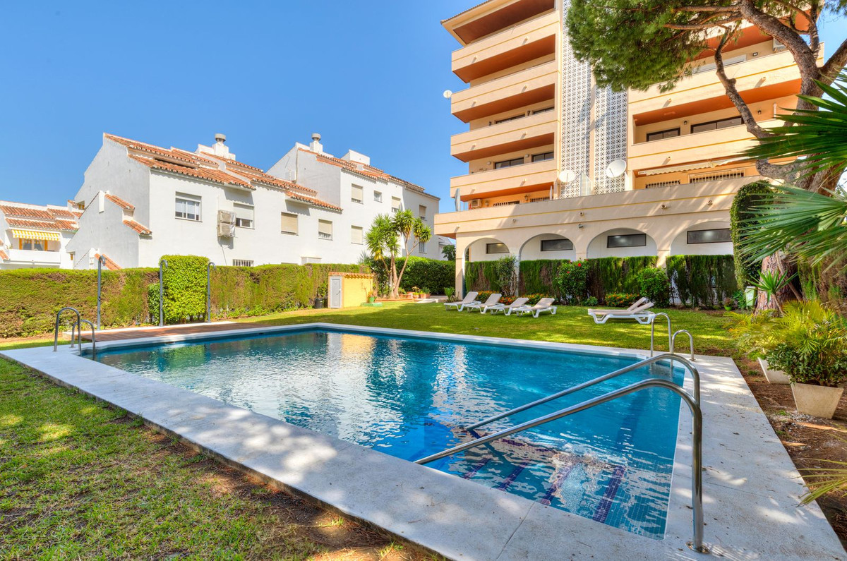 Apartamentos de 2 dormitorios en venta en Nueva Andalucía – R5072452 Apartamentos de 2 dormitorios en venta en Nueva Andalucía – R5072452