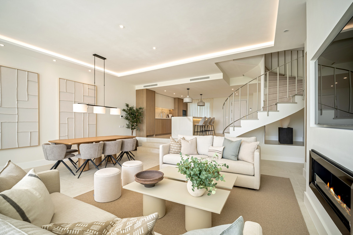 4 bedroom Townhouses for sale in La Quinta – R5360806 4 bedroom Townhouses for sale in La Quinta – R5360806
