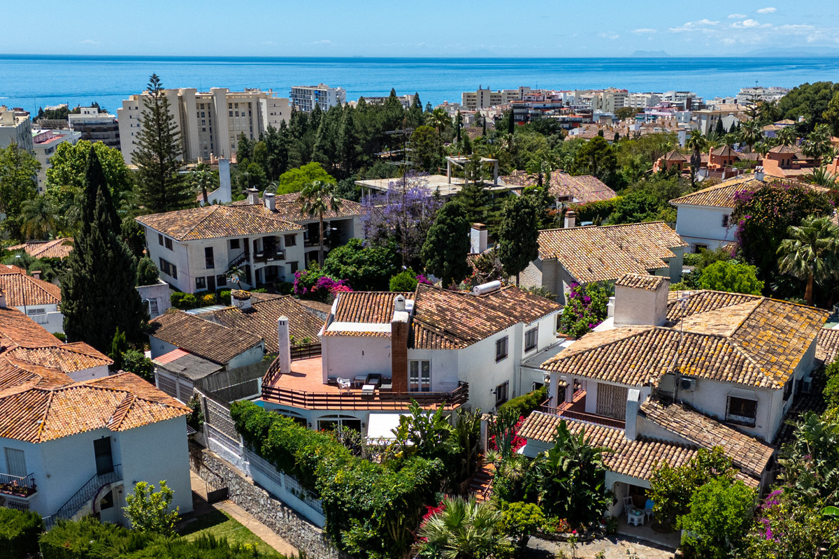 Villas de 3 dormitorios en venta en Marbella – R5388310 Villas de 3 dormitorios en venta en Marbella – R5388310