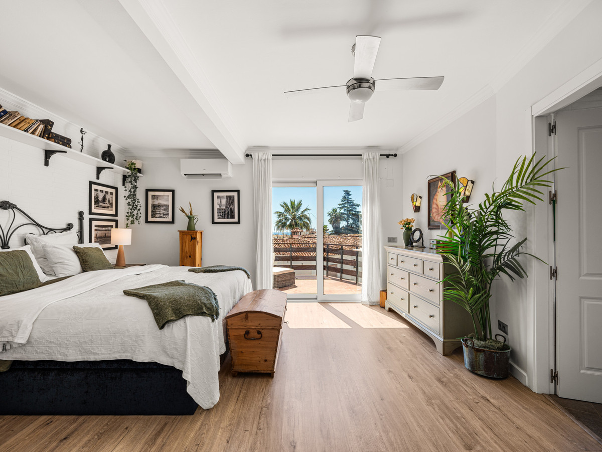 Villas de 3 dormitorios en venta en Marbella – R5388310 Villas de 3 dormitorios en venta en Marbella – R5388310