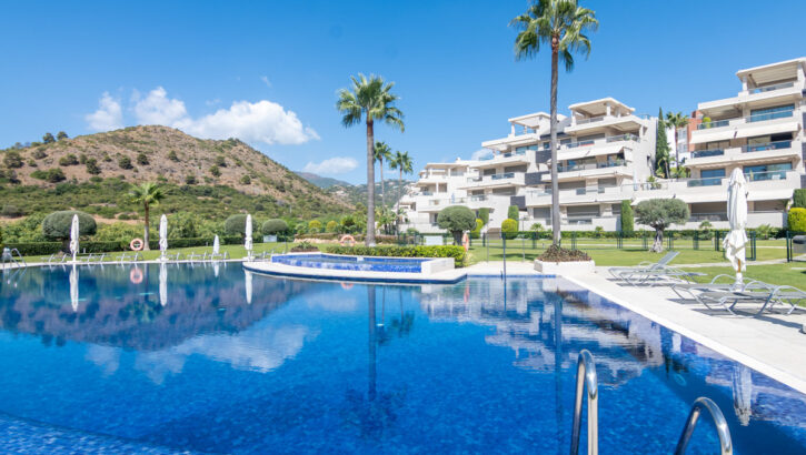 Apartamentos de 3 dormitorios en venta en Benahavís – R5338999 Apartamentos de 3 dormitorios en venta en Benahavís – R5338999 en