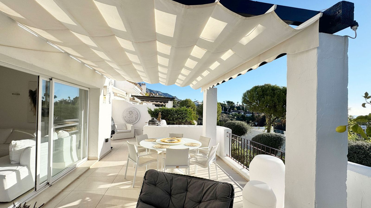 Aticos de 2 dormitorios en venta en Nueva Andaluc�a – R5229328 Aticos de 2 dormitorios en venta en Nueva Andaluc�a – R5229328