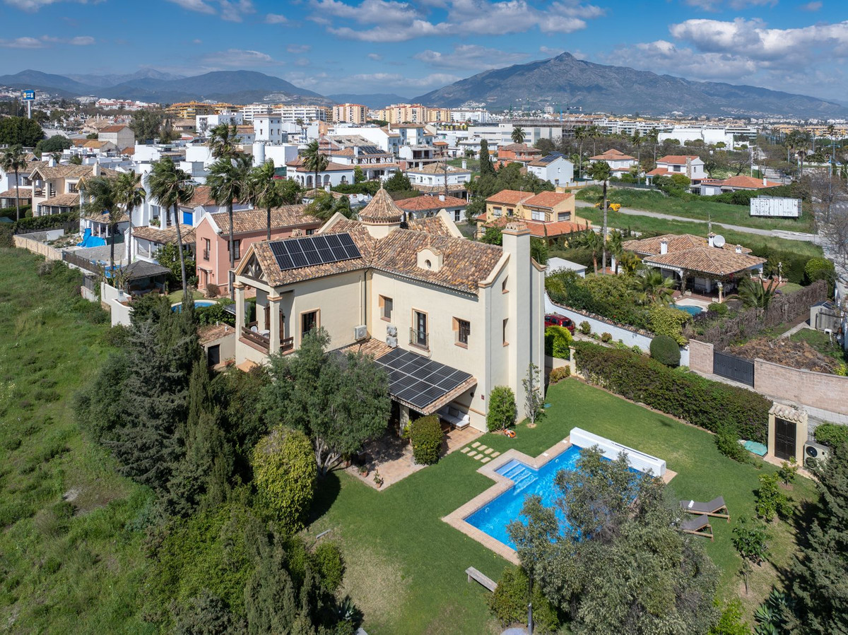 5 bedroom Villas for sale in San Pedro de Alcántara – R5346124 5 bedroom Villas for sale in San Pedro de Alcántara – R5346124