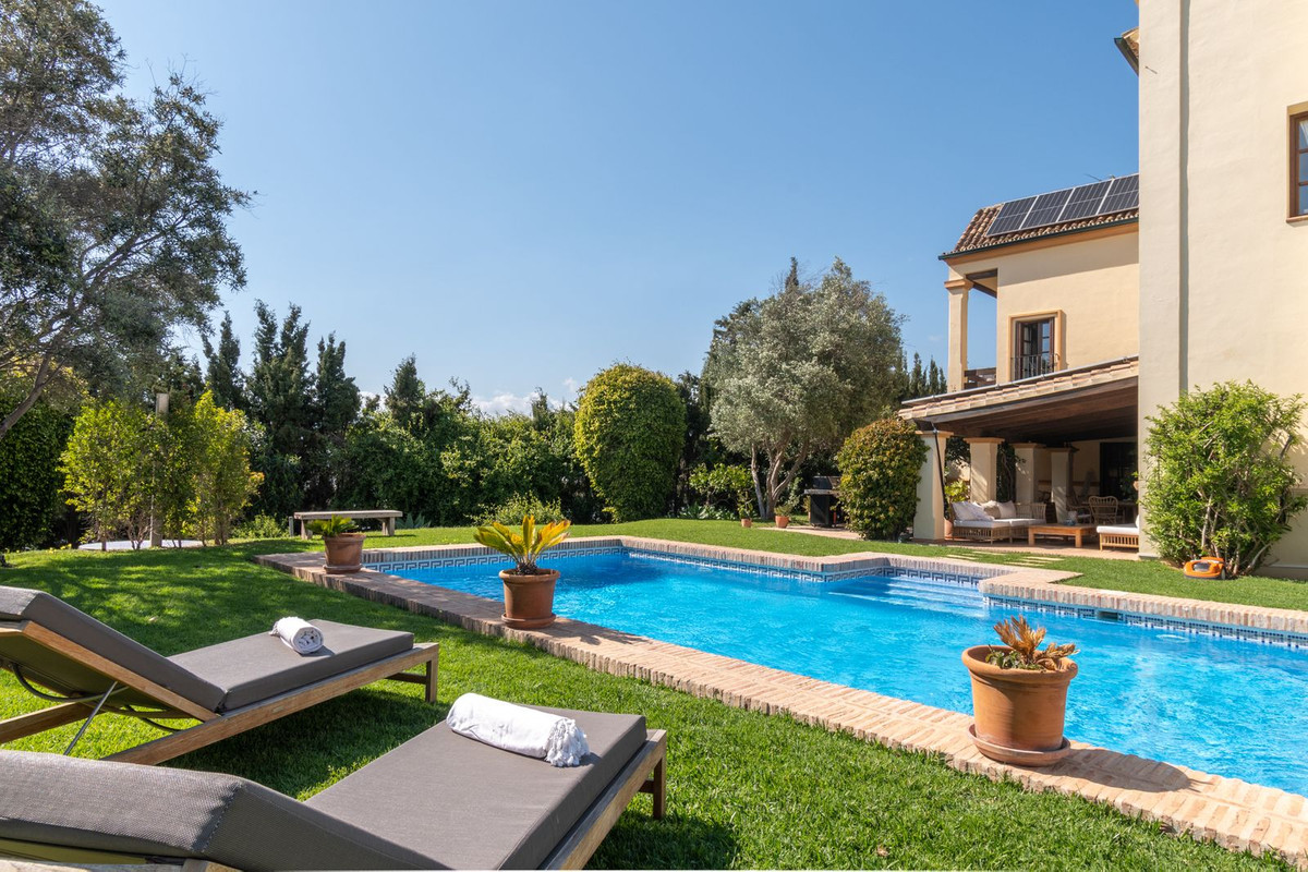 5 bedroom Villas for sale in San Pedro de Alcántara – R5346124 5 bedroom Villas for sale in San Pedro de Alcántara – R5346124