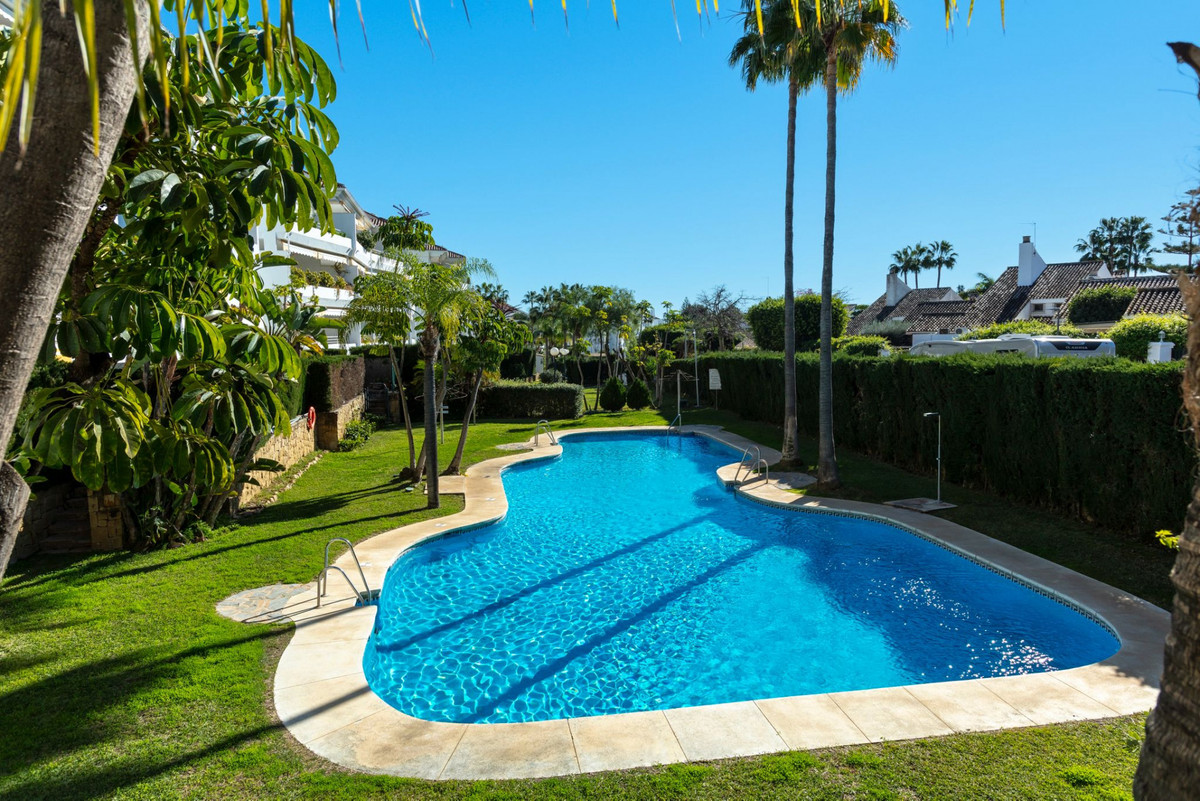Apartamentos de 2 dormitorios en venta en San Pedro de Alcántara – R5374591 Apartamentos de 2 dormitorios en venta en San Pedro de Alcántara – R5374591
