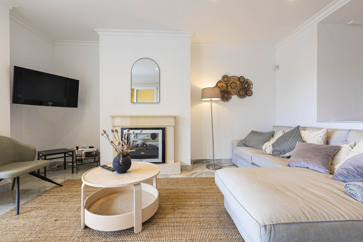 Apartamentos de 2 dormitorios en venta en Nueva Andaluc�a – R4967833 Apartamentos de 2 dormitorios en venta en Nueva Andaluc�a – R4967833