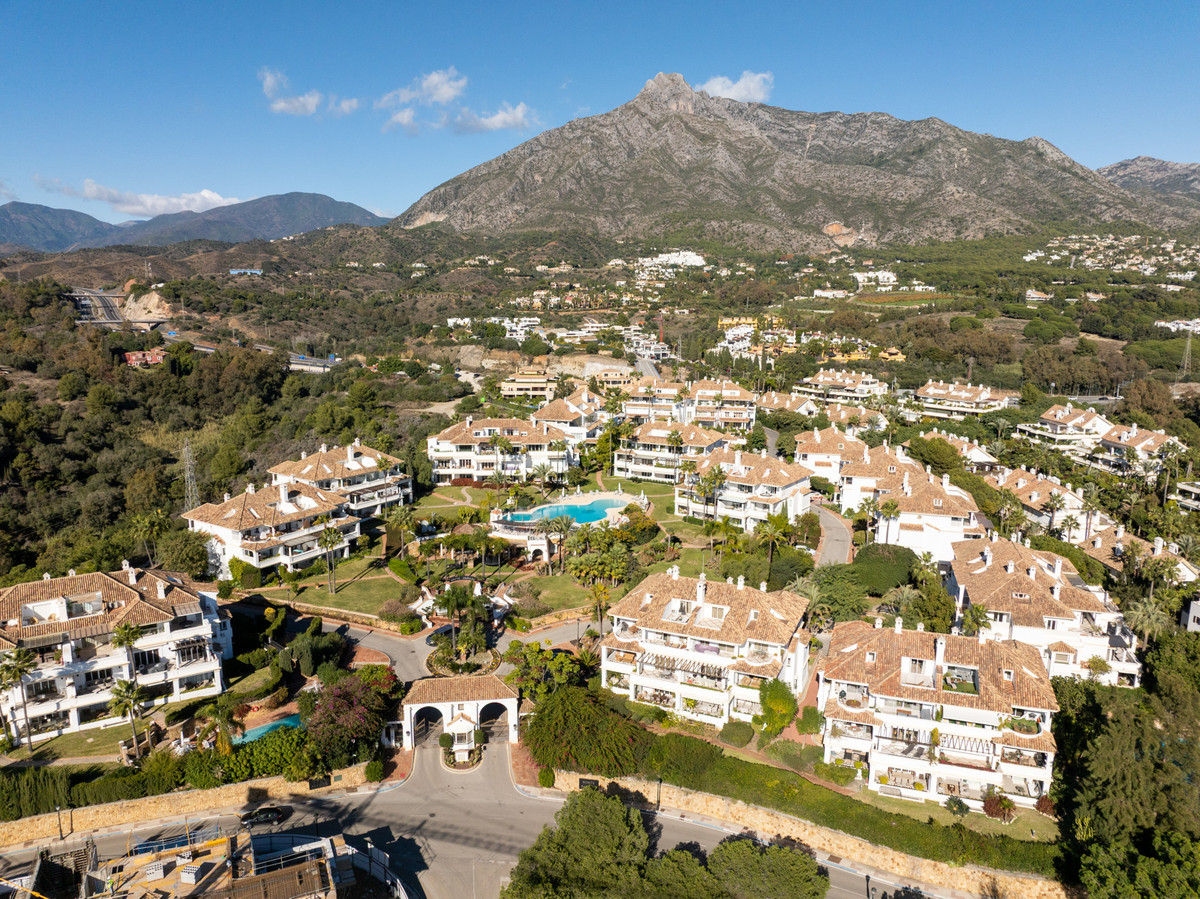 Apartamentos de 4 dormitorios en venta en Milla de Oro – R5360812 Apartamentos de 4 dormitorios en venta en Milla de Oro – R5360812