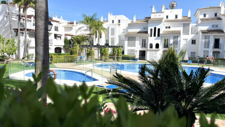 Apartamentos de 3 dormitorios en venta en San Pedro de Alcántara – R5366302 Apartamentos de 3 dormitorios en venta en San Pedro de Alcántara – R5366302 in