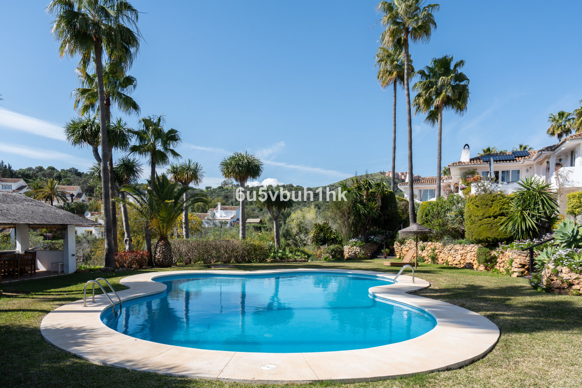 Villas de 5 dormitorios en venta en Calahonda – R5335168 Villas de 5 dormitorios en venta en Calahonda – R5335168