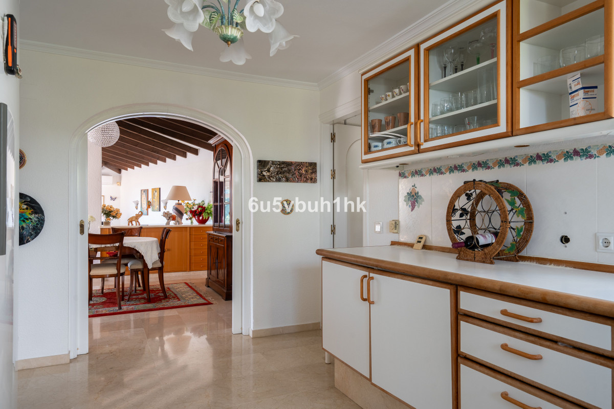 Villas de 5 dormitorios en venta en Calahonda – R5335168 Villas de 5 dormitorios en venta en Calahonda – R5335168