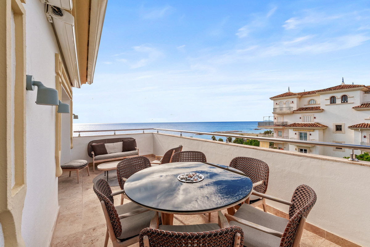 Apartamentos de 2 dormitorios en venta en Puerto Banús – R5388370 Apartamentos de 2 dormitorios en venta en Puerto Banús – R5388370