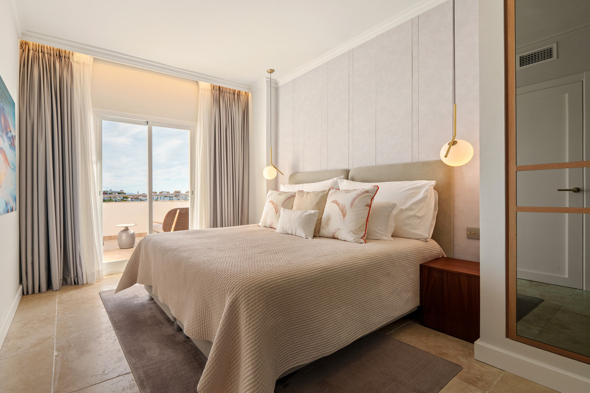 Apartamentos de 2 dormitorios en venta en Puerto Banús – R5388370 Apartamentos de 2 dormitorios en venta en Puerto Banús – R5388370