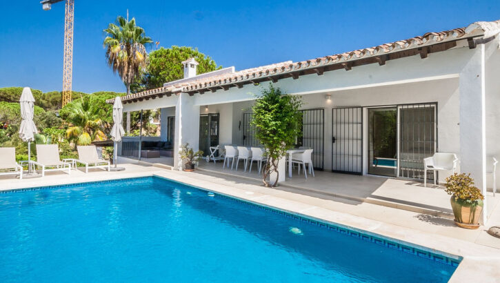 Villas de 5 dormitorios en venta en Elviria – R5381857 Villas de 5 dormitorios en venta en Elviria – R5381857 en