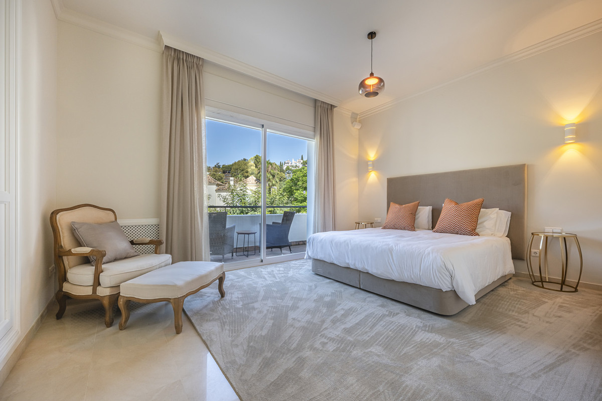 5 bedroom Villas for sale in Benahavís – R5211262 5 bedroom Villas for sale in Benahavís – R5211262