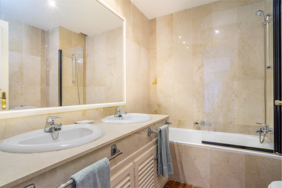 3 bedroom Apartments for sale in Nueva Andaluc�a – R5193307 3 bedroom Apartments for sale in Nueva Andaluc�a – R5193307
