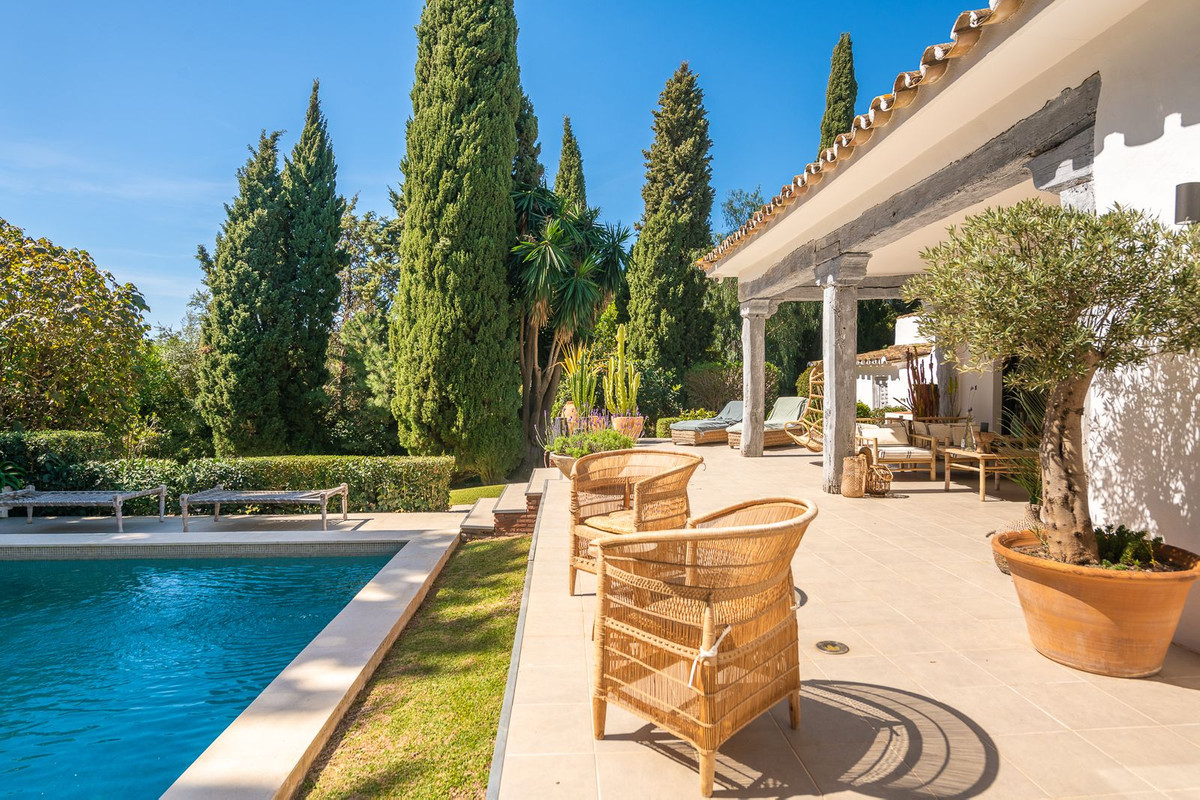 Villas de 5 dormitorios en venta en Hacienda Las Chapas – R5017756 Villas de 5 dormitorios en venta en Hacienda Las Chapas – R5017756