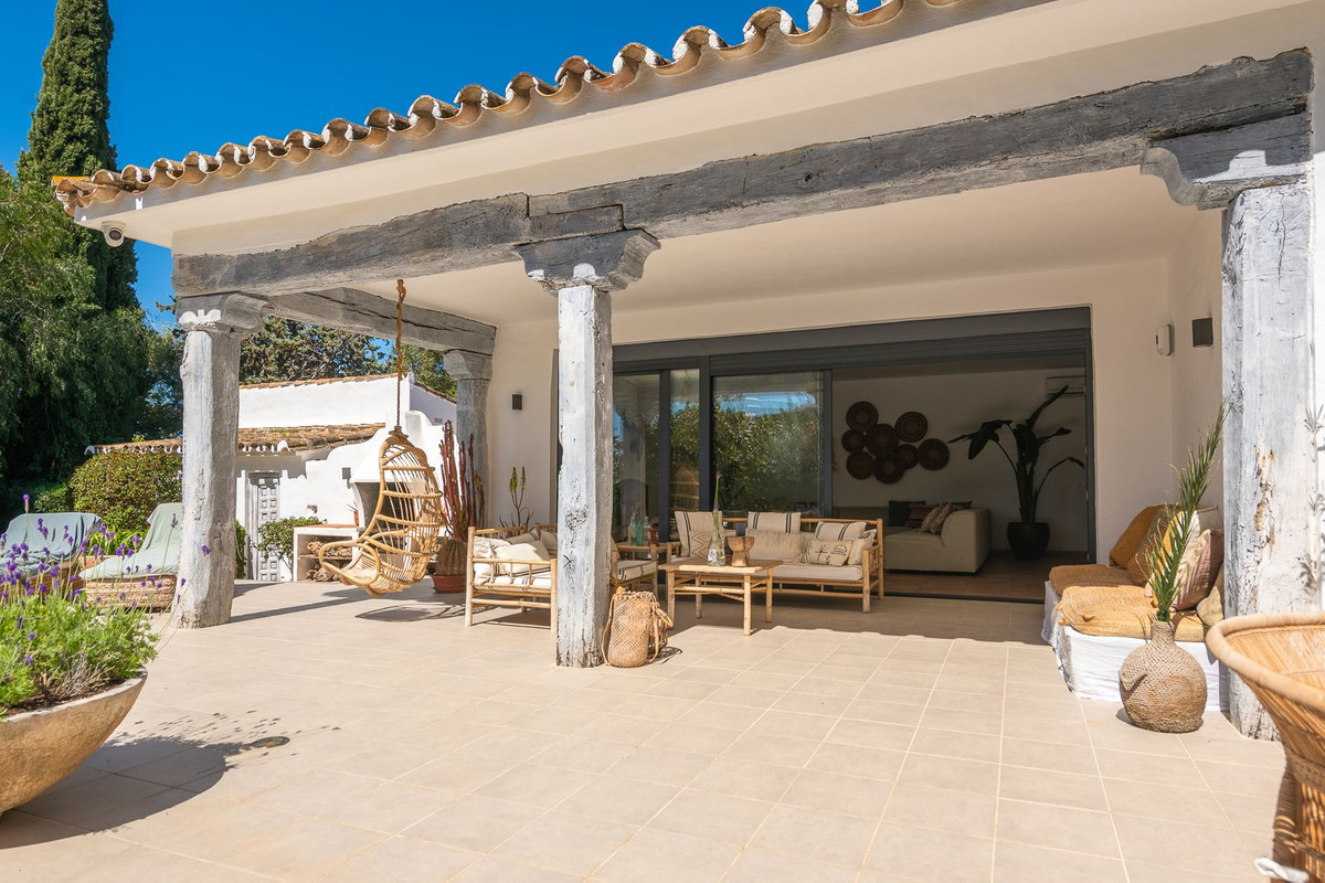 Villas de 5 dormitorios en venta en Hacienda Las Chapas – R5017756 Villas de 5 dormitorios en venta en Hacienda Las Chapas – R5017756