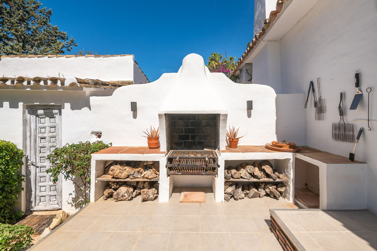 Villas de 5 dormitorios en venta en Hacienda Las Chapas – R5017756 Villas de 5 dormitorios en venta en Hacienda Las Chapas – R5017756