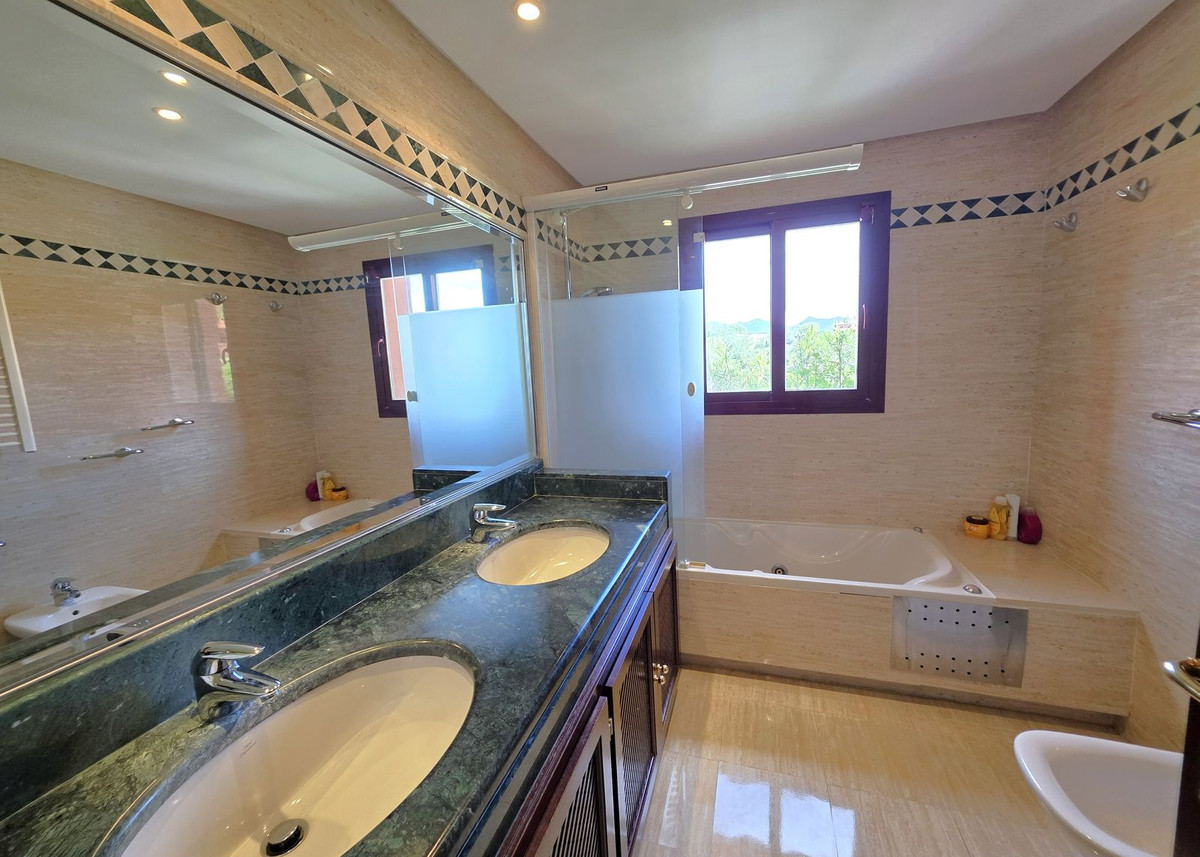Apartamentos de 3 dormitorios en venta en La Mairena – R5374510 Apartamentos de 3 dormitorios en venta en La Mairena – R5374510