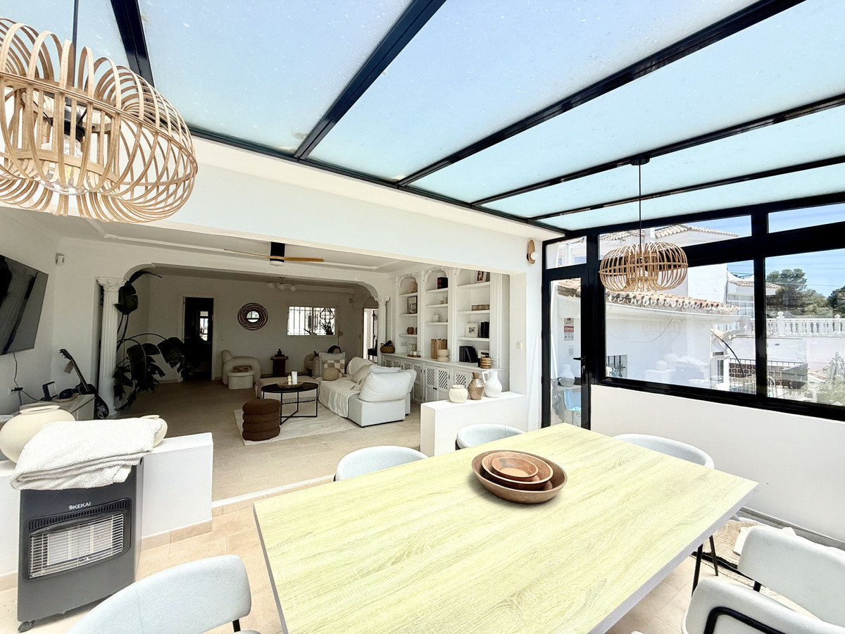 5 bedroom Villas for sale in Nueva Andalucía – R5387350 5 bedroom Villas for sale in Nueva Andalucía – R5387350