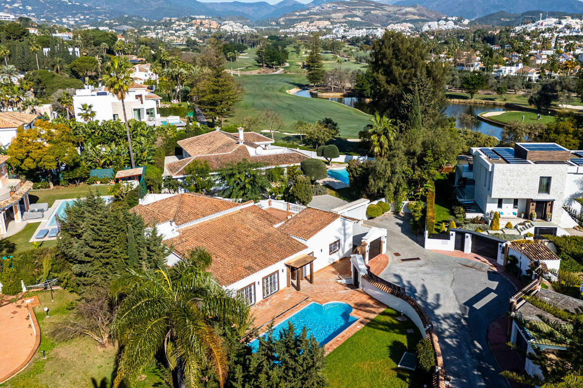 4 bedroom Villas for sale in Nueva Andalucía – R5375173 4 bedroom Villas for sale in Nueva Andalucía – R5375173